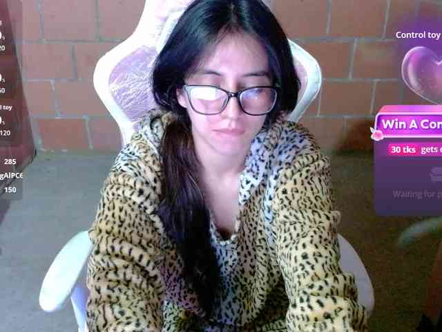 Maggie-Fox webcam