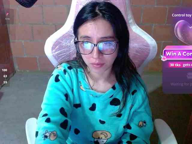 Maggie-Fox webcam