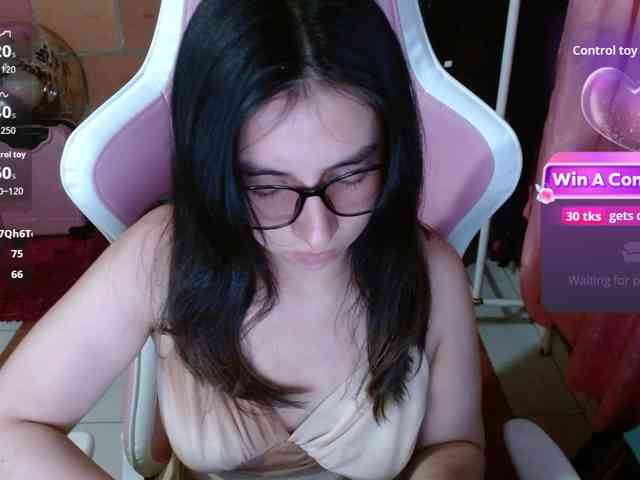 Maggie-Fox webcam