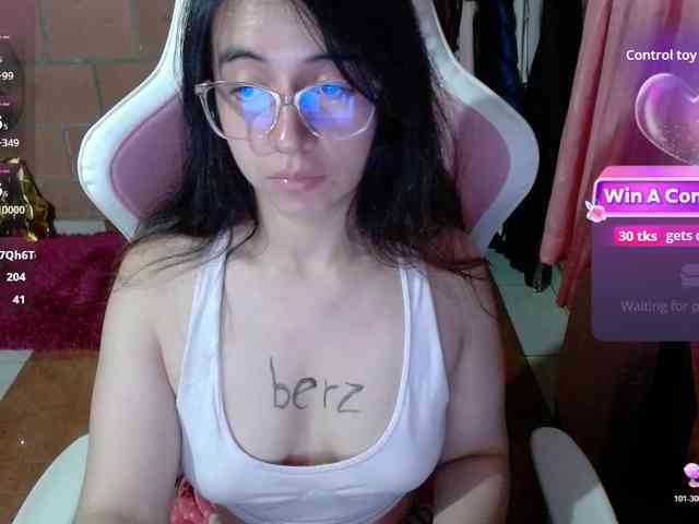 Maggie-Fox webcam