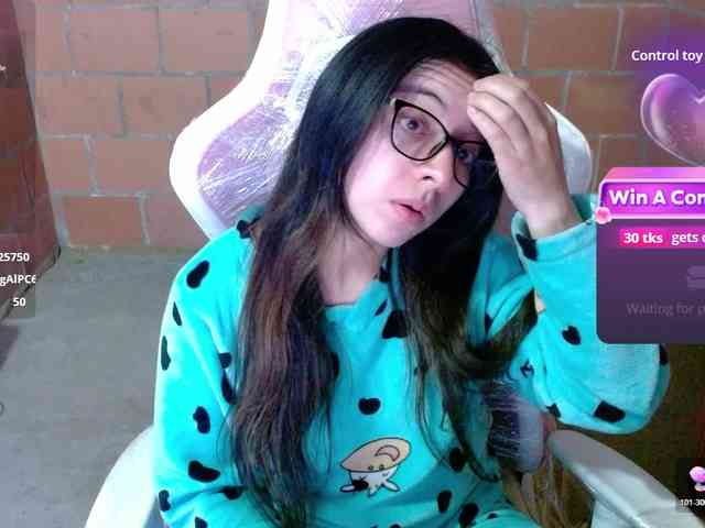 Maggie-Fox webcam