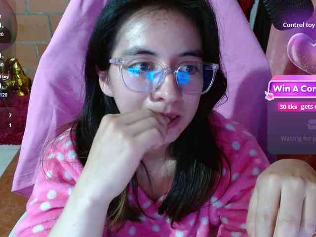 Maggie-Fox webcam