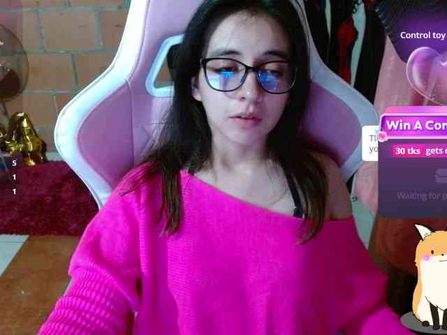 Maggie-Fox Live Webcam on BongaCams