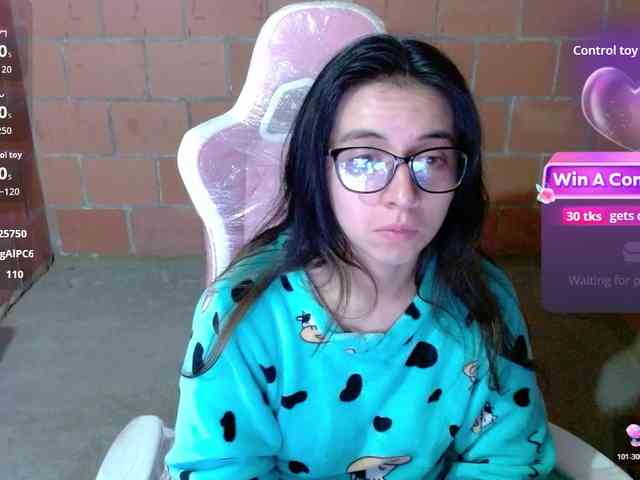 Maggie-Fox webcam