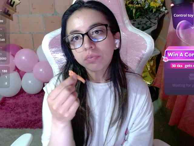 Maggie-Fox webcam