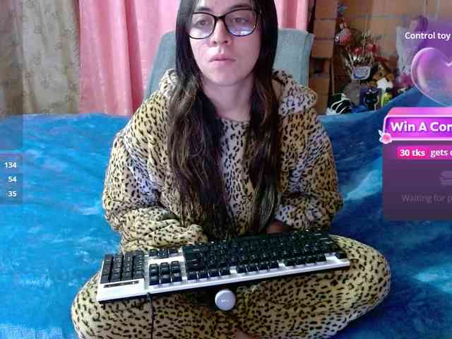 Maggie-Fox webcam