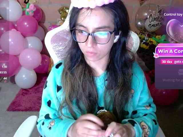 Maggie-Fox webcam