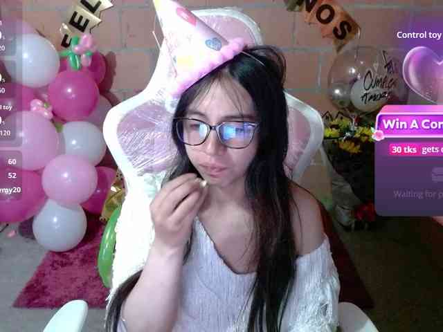 Maggie-Fox webcam
