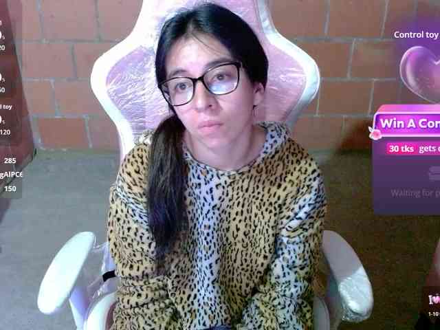 Maggie-Fox webcam
