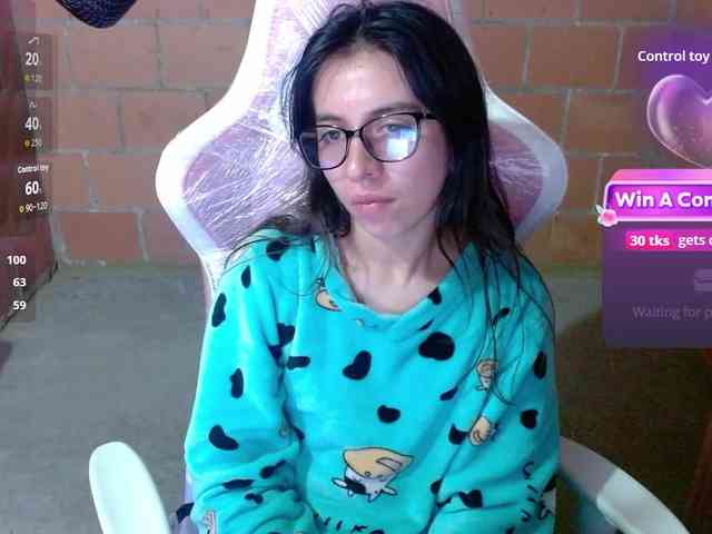 Maggie-Fox webcam