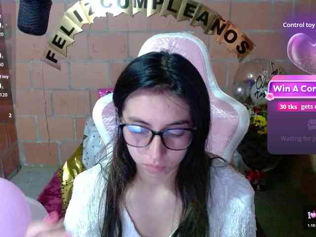 Maggie-Fox webcam
