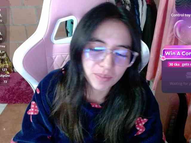 Maggie-Fox webcam