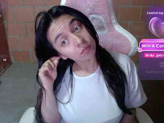 Maggie-Fox webcam
