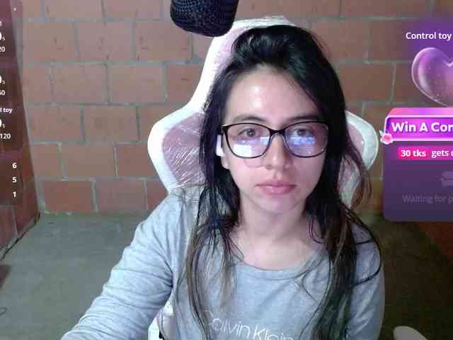 Maggie-Fox webcam