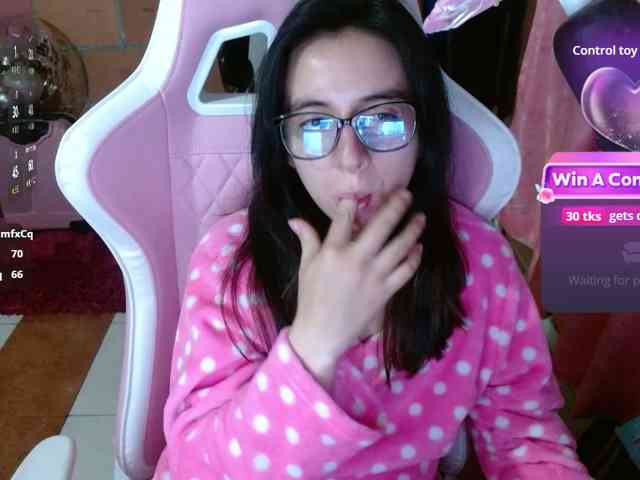 Maggie-Fox webcam
