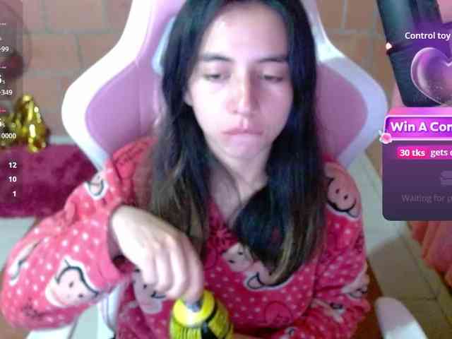 Maggie-Fox webcam