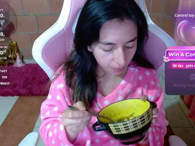 Maggie-Fox webcam