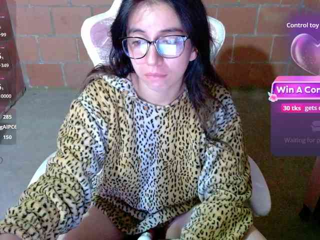Maggie-Fox webcam