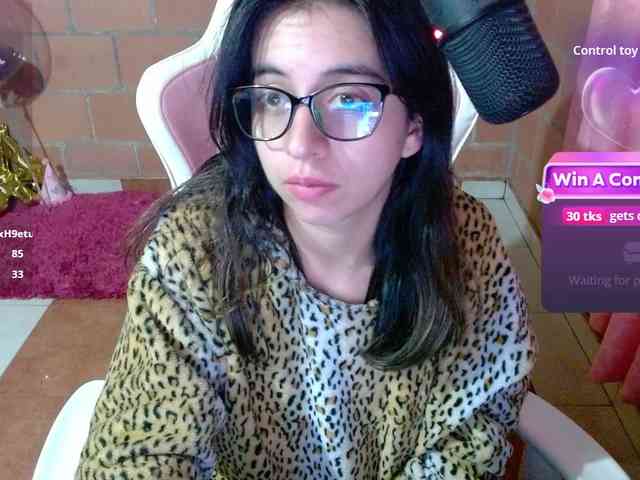 Maggie-Fox webcam