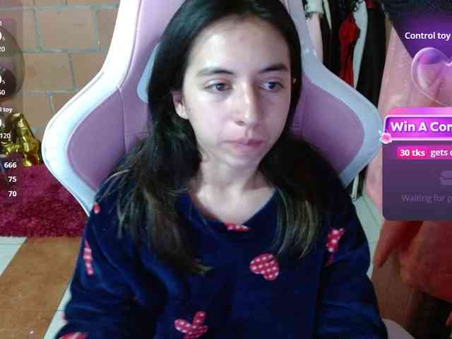 Maggie-Fox webcam