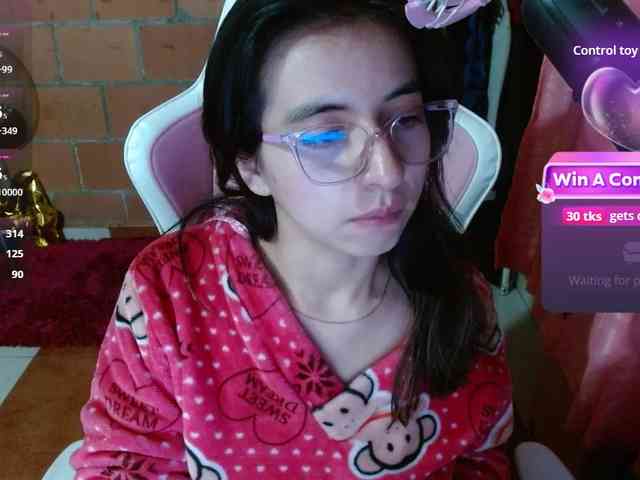Maggie-Fox webcam