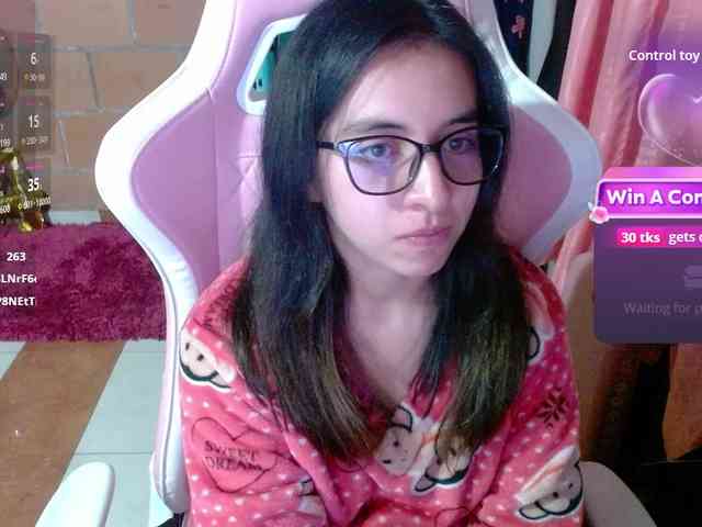 Maggie-Fox webcam