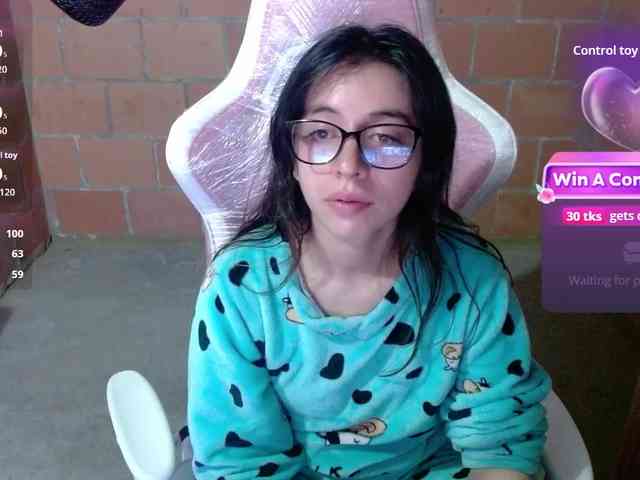 Maggie-Fox webcam