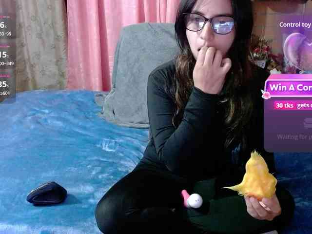 Maggie-Fox webcam
