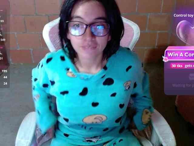 Maggie-Fox webcam