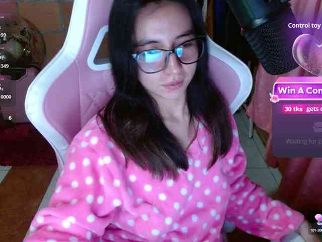 Maggie-Fox webcam
