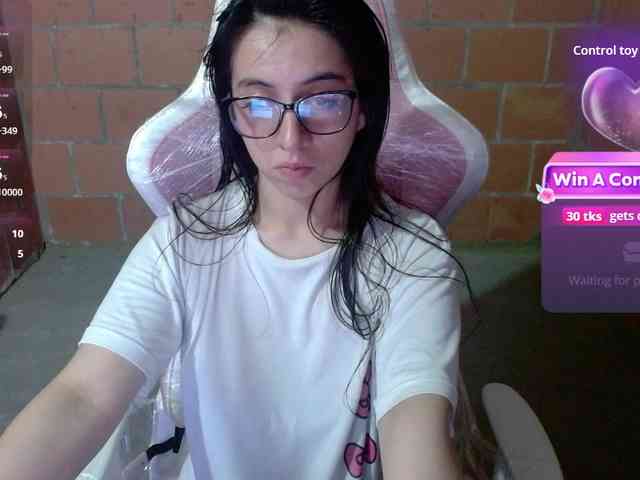Maggie-Fox webcam