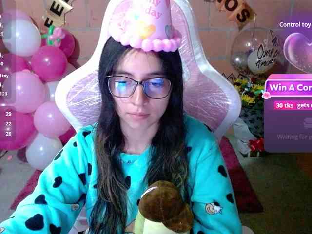 Maggie-Fox webcam