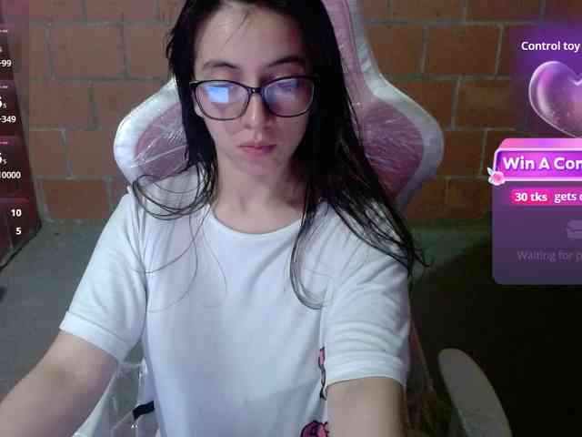 Maggie-Fox webcam