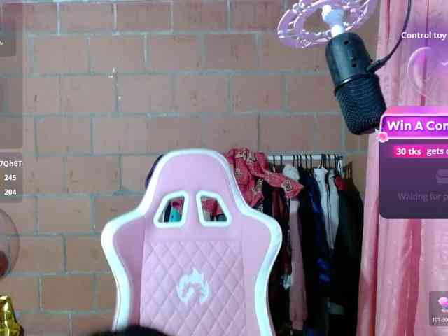 chat cam Maggie-Fox