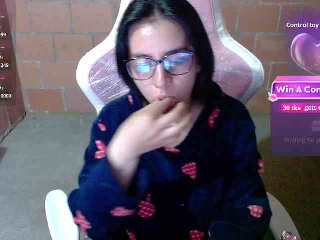 Maggie-Fox webcam