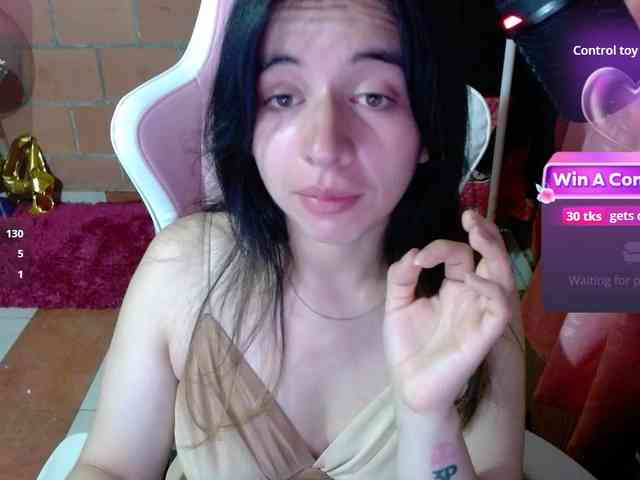 Maggie-Fox webcam