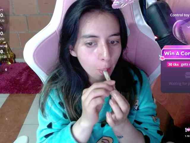 Maggie-Fox webcam