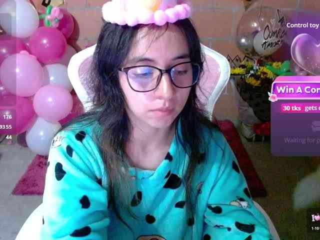 Maggie-Fox webcam