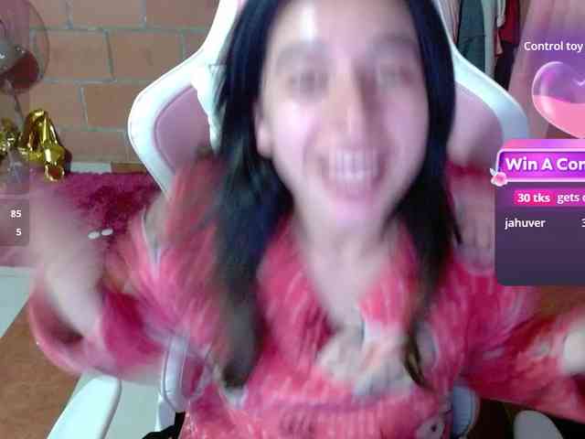 Maggie-Fox webcam
