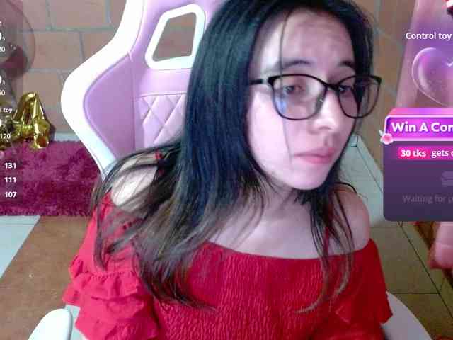Maggie-Fox webcam