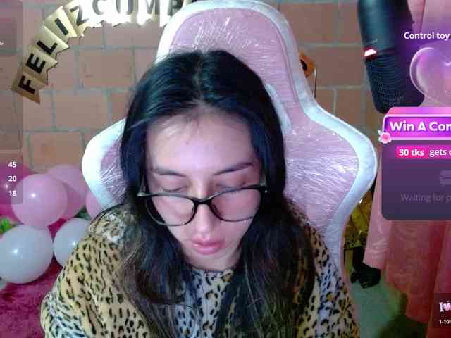 Maggie-Fox webcam