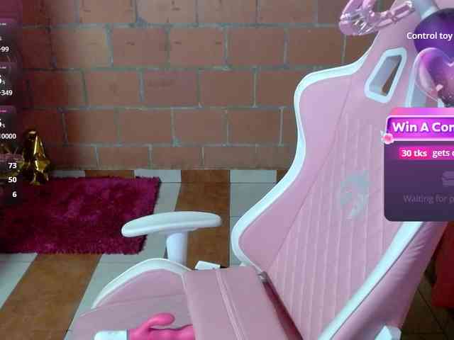 Maggie-Fox webcam