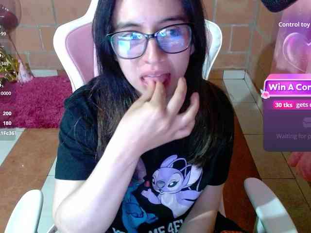 Maggie-Fox webcam