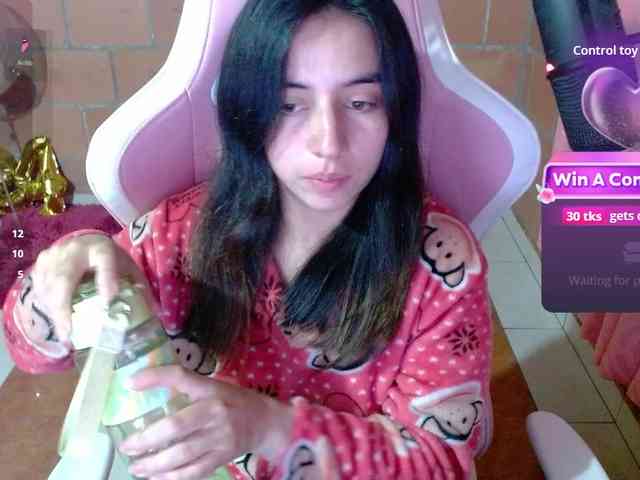 Maggie-Fox webcam