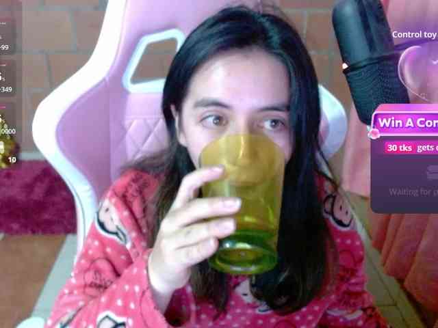 Maggie-Fox webcam