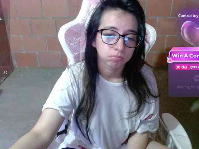 Maggie-Fox webcam