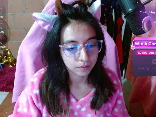 Maggie-Fox webcam