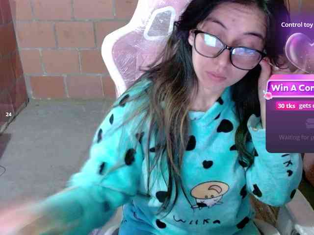 Maggie-Fox webcam