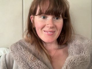 REDHEADROSIE