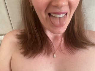 REDHEADROSIE